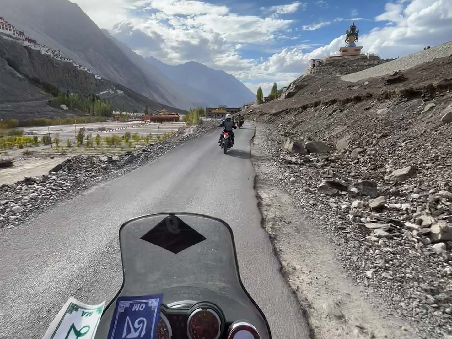 Motorcycle tour Ladakh